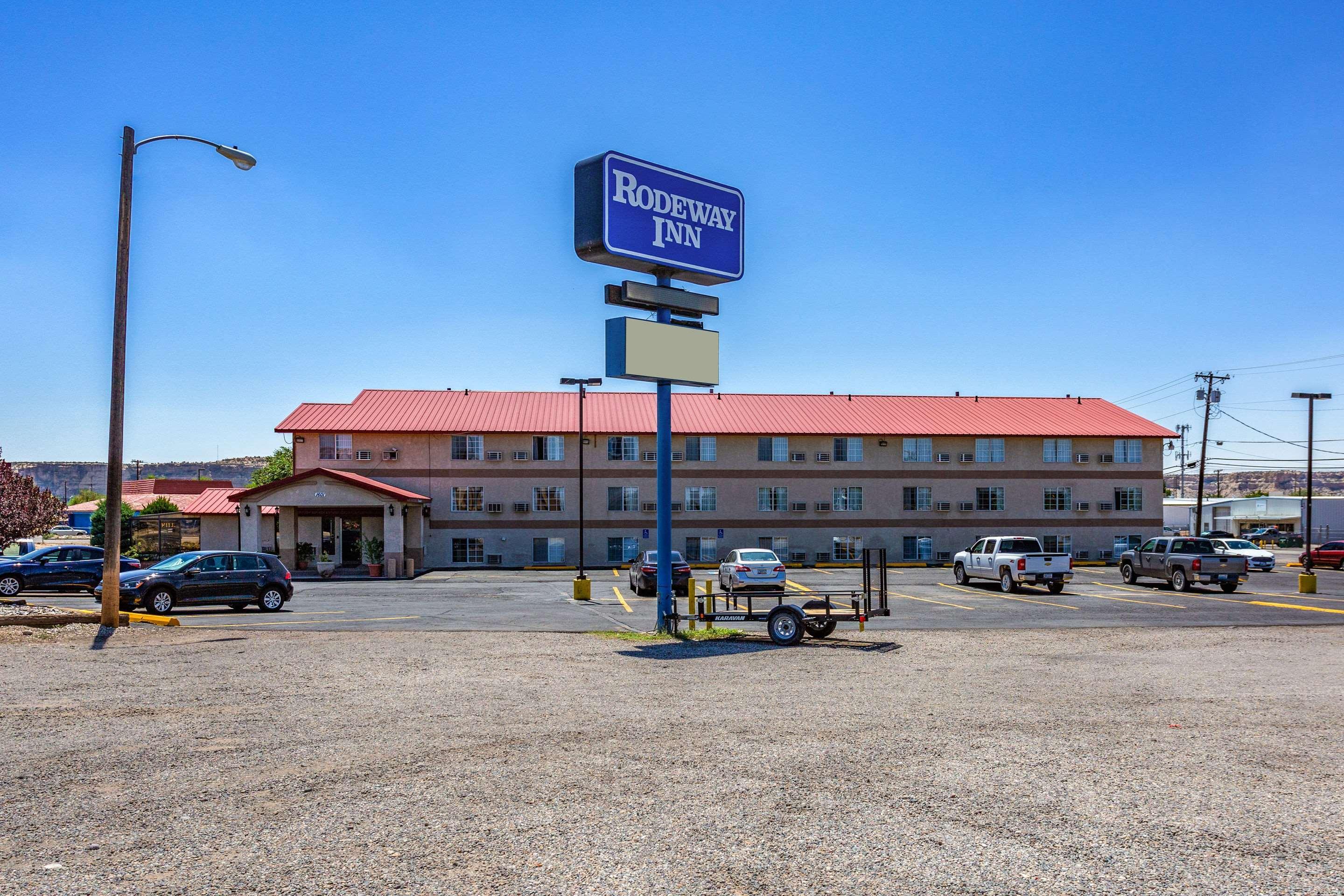 Rodeway Inn Farmington Exterior photo